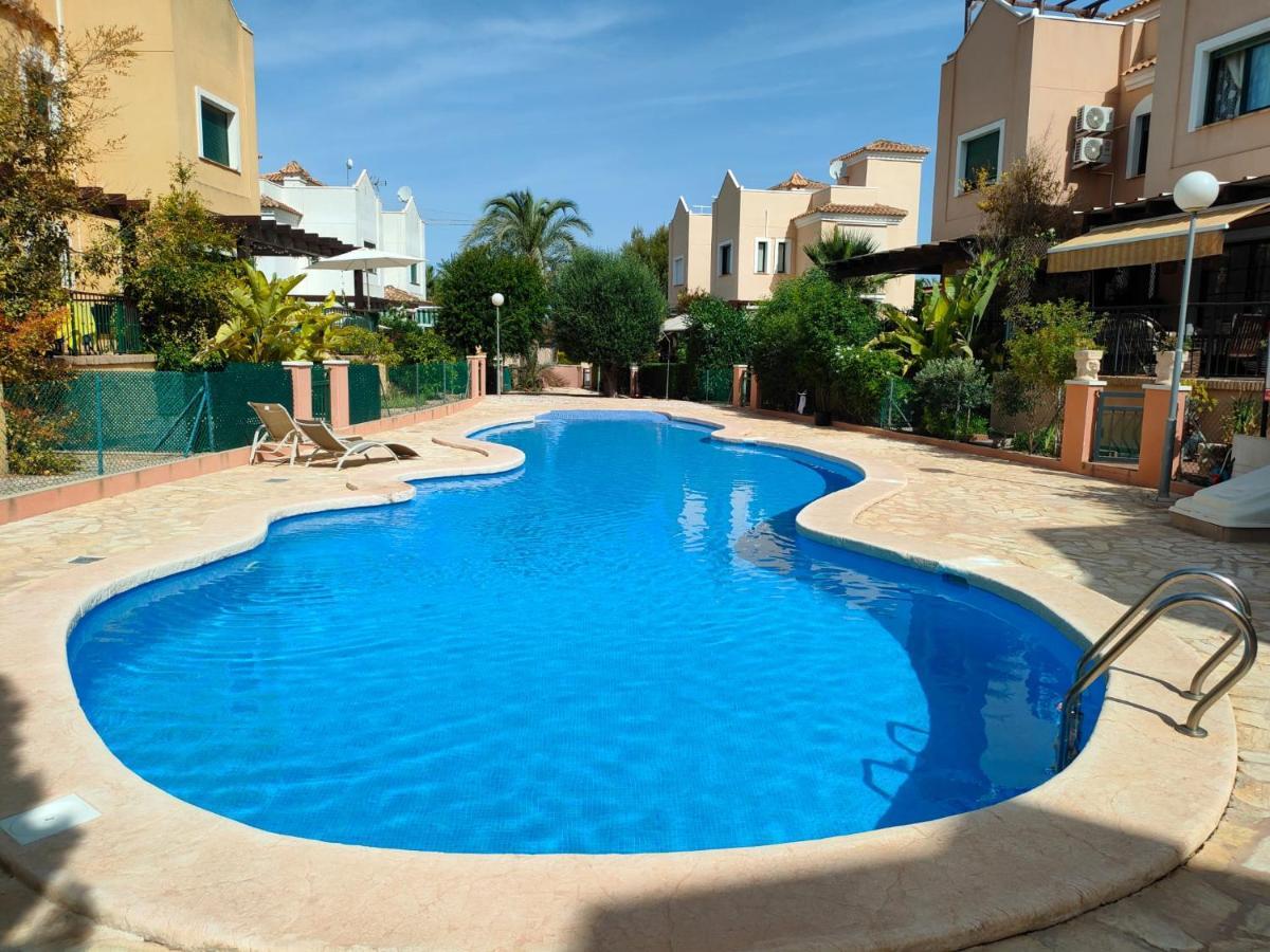 House Laguna Roja With Sun Terrace Torrevieja Esterno foto